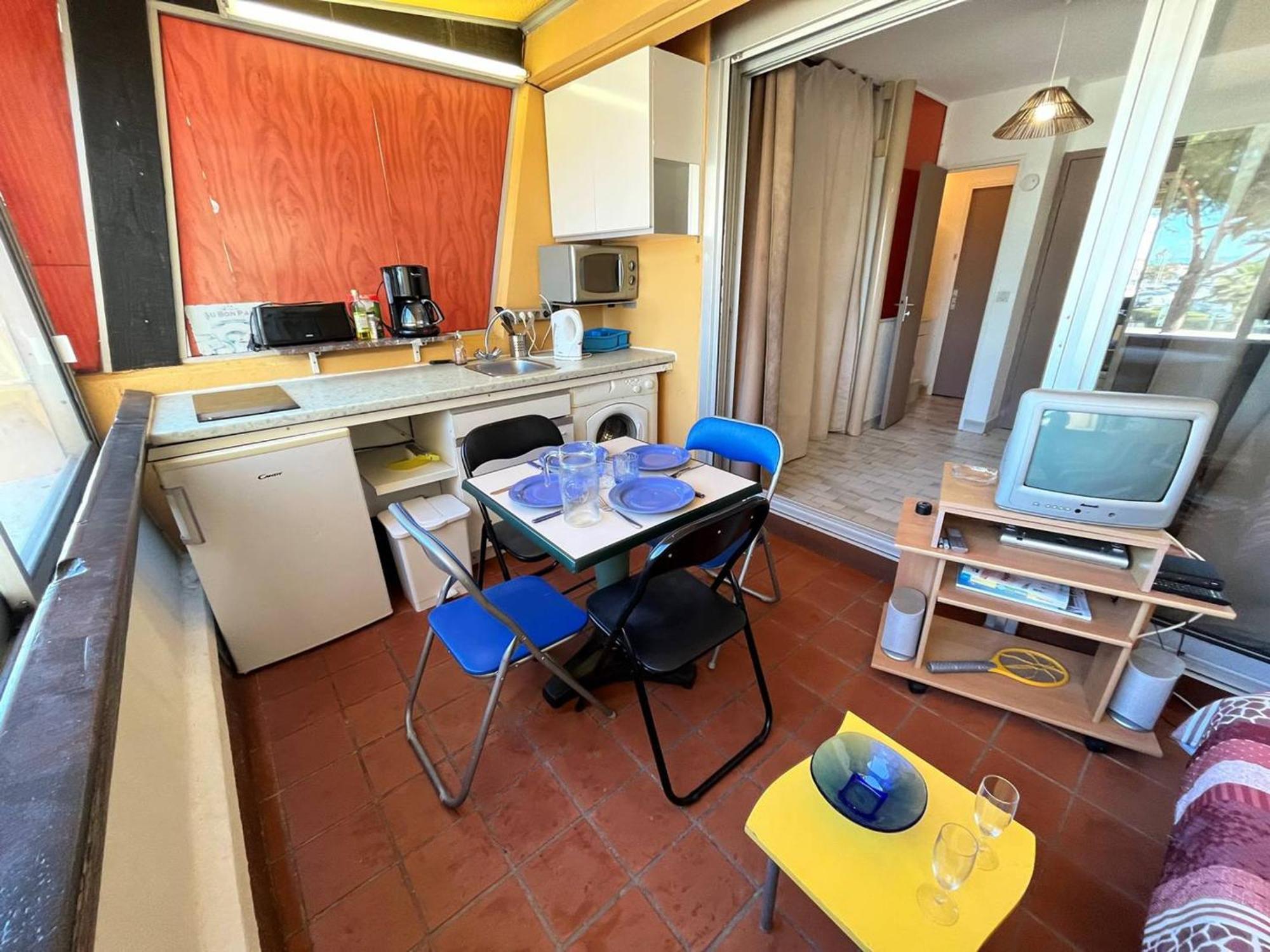Studio Naturiste Avec Parking Au Cap D'Agde, Proche Plage - Fr-1-249A-15 Apartment Exterior foto