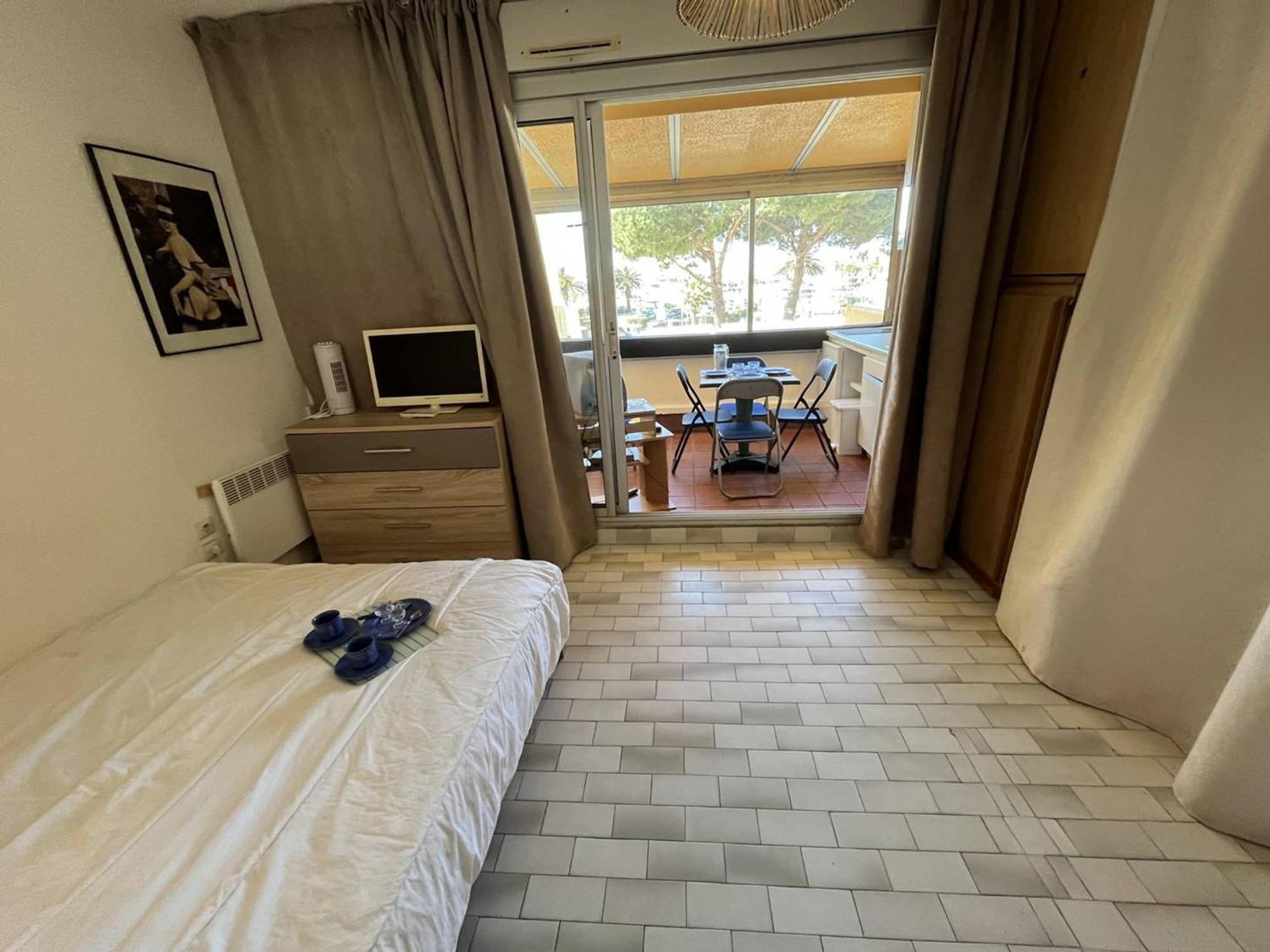 Studio Naturiste Avec Parking Au Cap D'Agde, Proche Plage - Fr-1-249A-15 Apartment Exterior foto